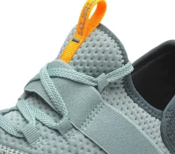 Best Pivot Women Sneakers