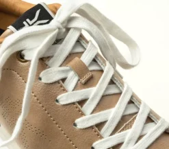 Clearance Roam Women Sneakers