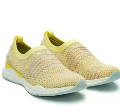 Outlet Stride Women Slip-Ons